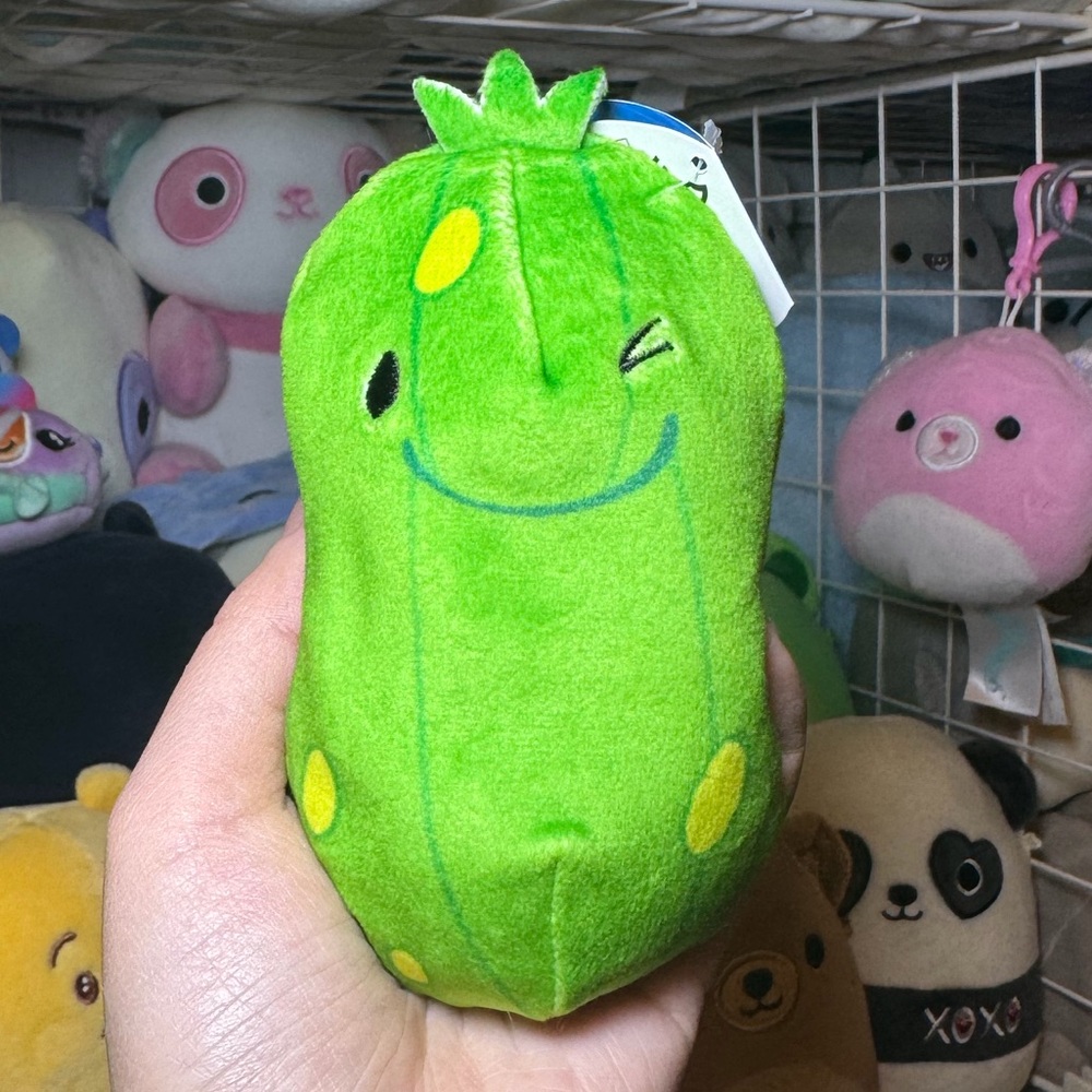 Cats vs Pickles CVP by Cepia ‘Ed’ Bean 4” Stuffed Plush